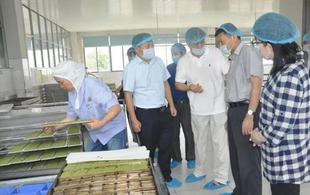 崇陽(yáng)麻花入選軍運(yùn)會(huì)運(yùn)動(dòng)員專用食品！全省僅4個(gè)！