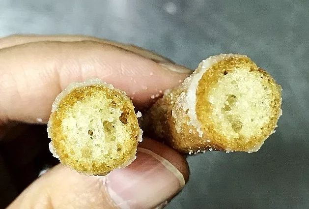 這款吃了三十多年的江米條， 咬一口，勾起了幾代人的童年回憶